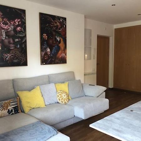 Un Lindo Piso Acogedor Para Desconectar En Sort Exterior photo