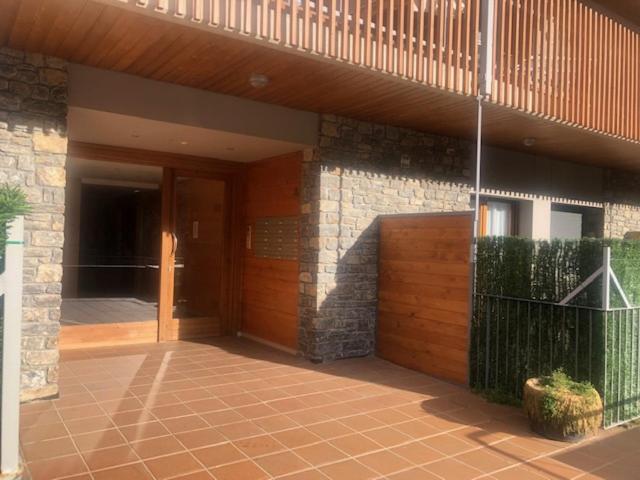 Un Lindo Piso Acogedor Para Desconectar En Sort Exterior photo